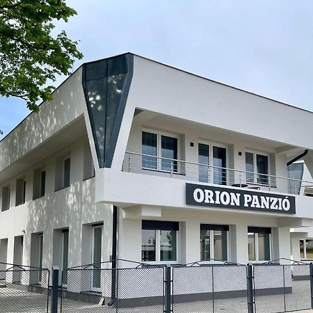 Orion Panzio Bed & Breakfast Hajdúszoboszló Exterior foto